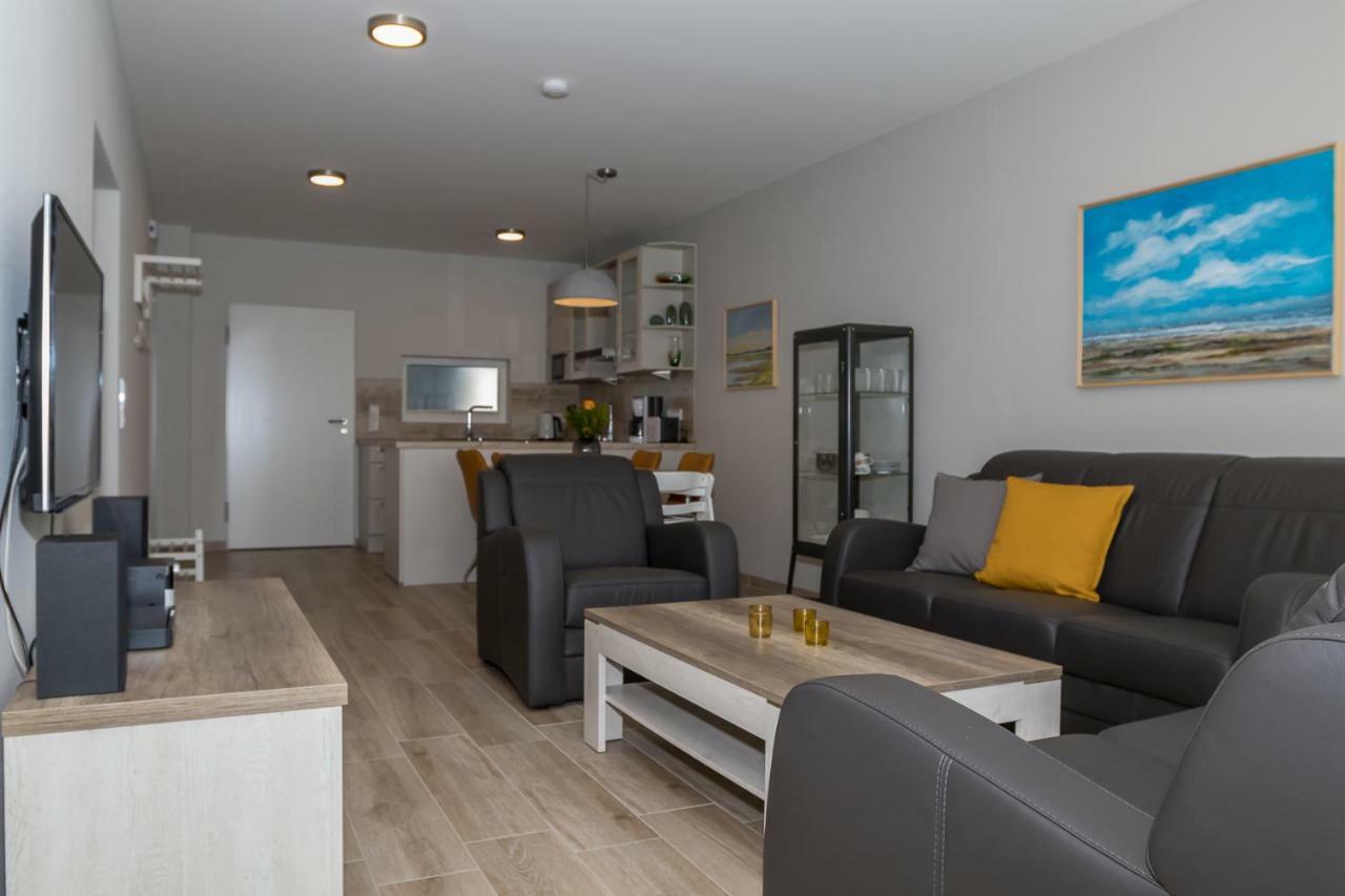 Hayungshaus Esens Apartment ภายนอก รูปภาพ