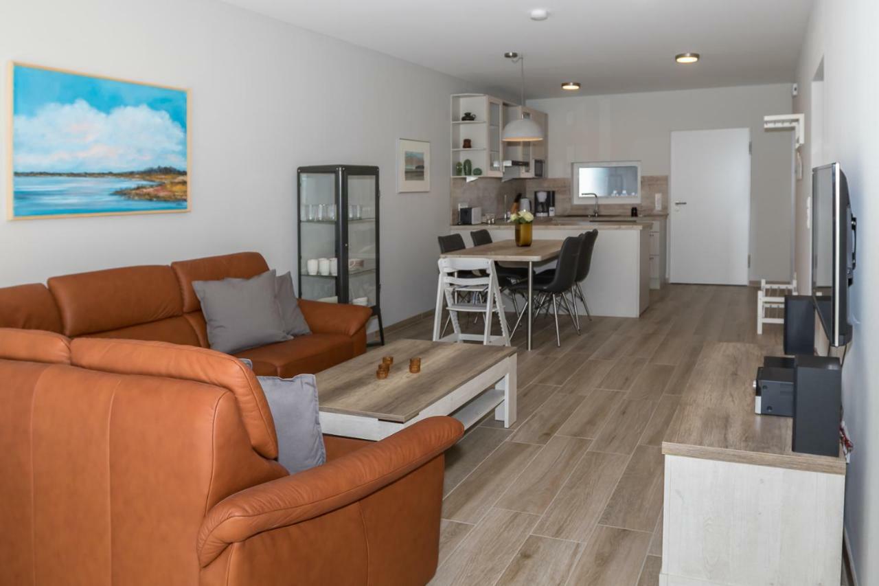 Hayungshaus Esens Apartment ภายนอก รูปภาพ