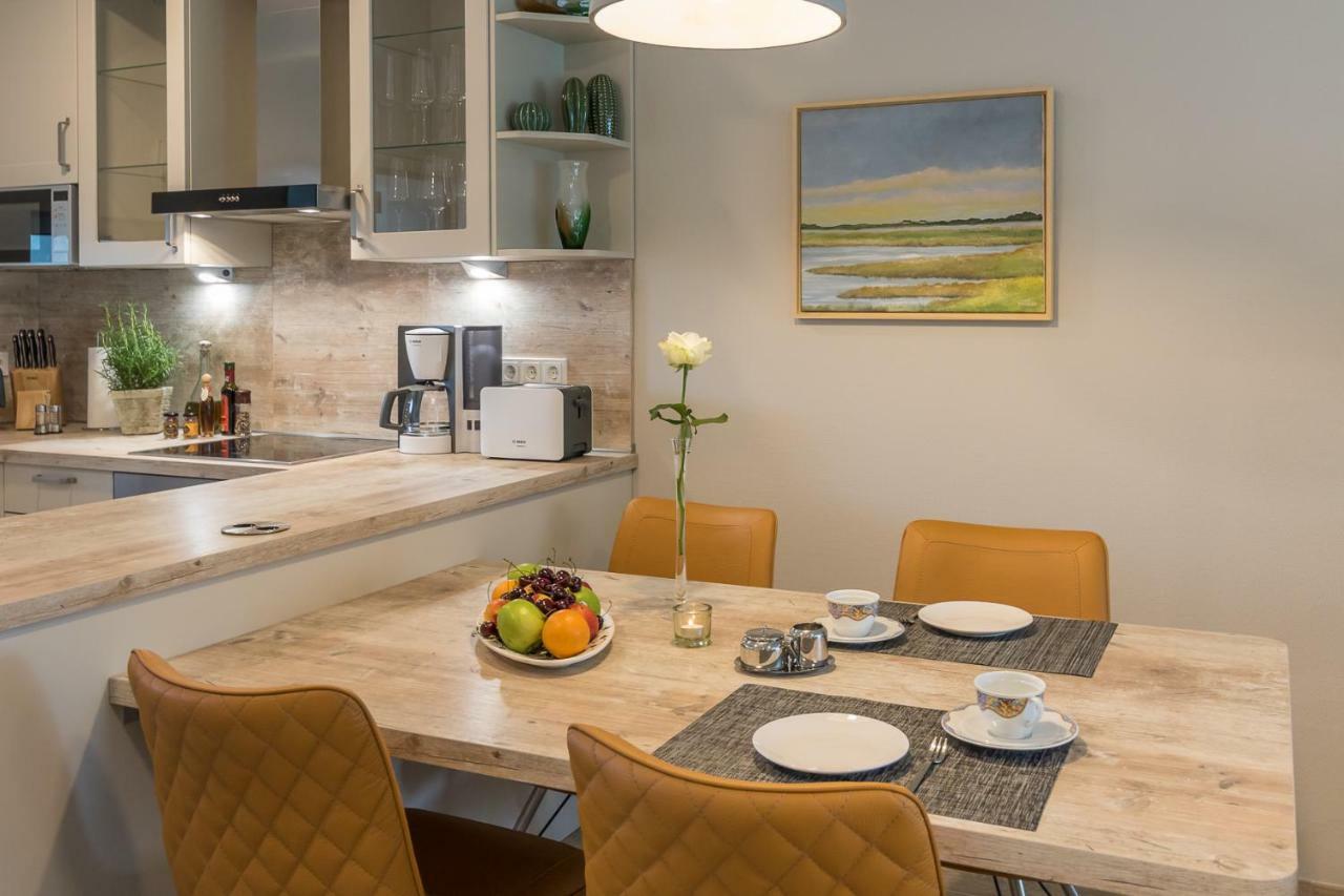 Hayungshaus Esens Apartment ภายนอก รูปภาพ